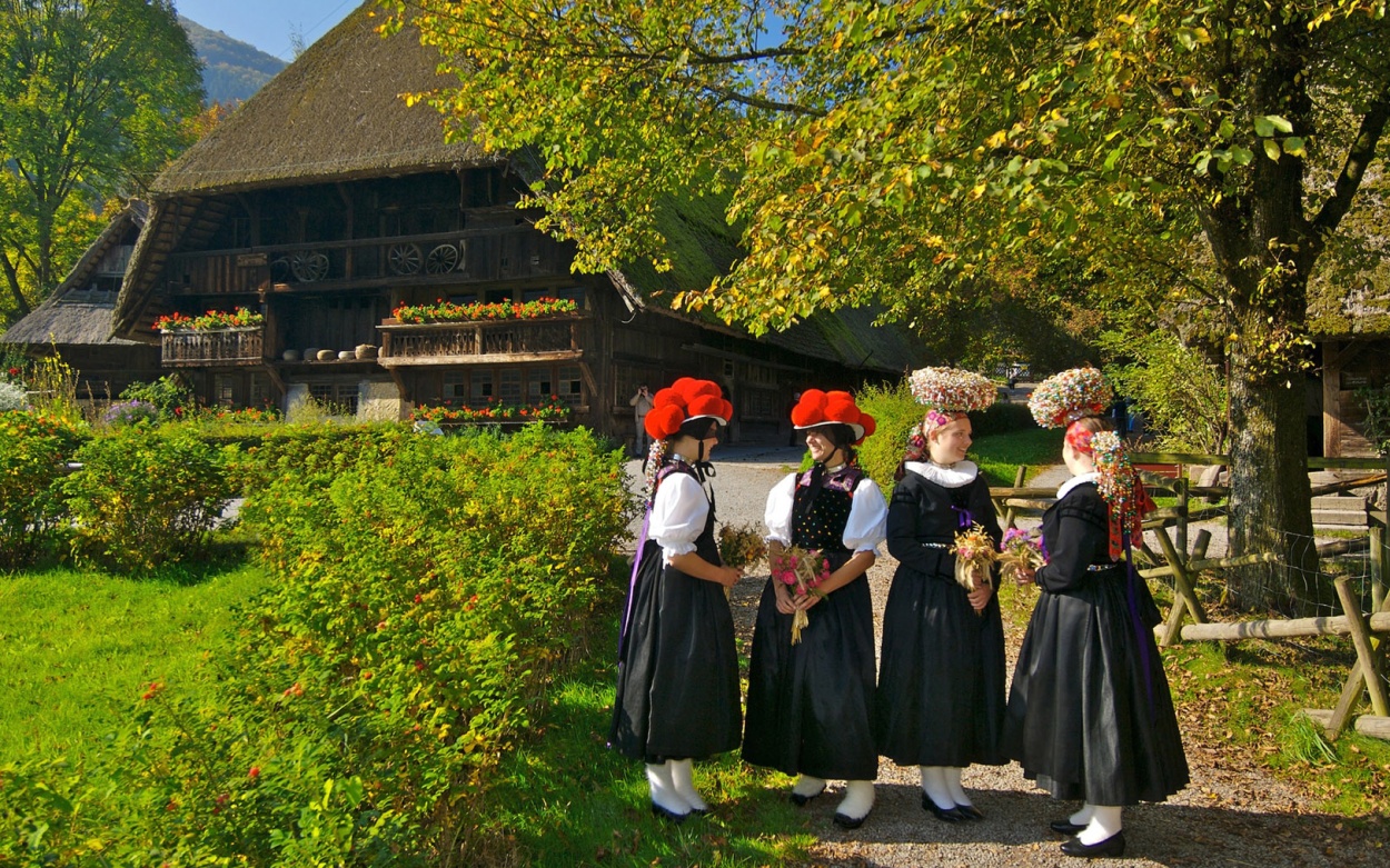 Schwarzwälder Tracht