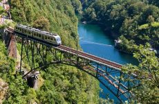 Centovalli-Bahn Lago-Maggiore-Express