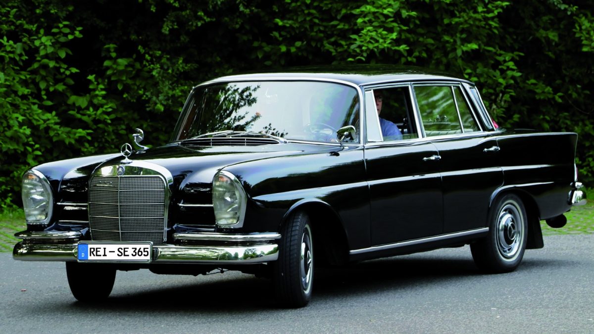 Oldtimer Mercedes altes Auto Classic Oldtimer Auto Mercedes-Benz Classic Club