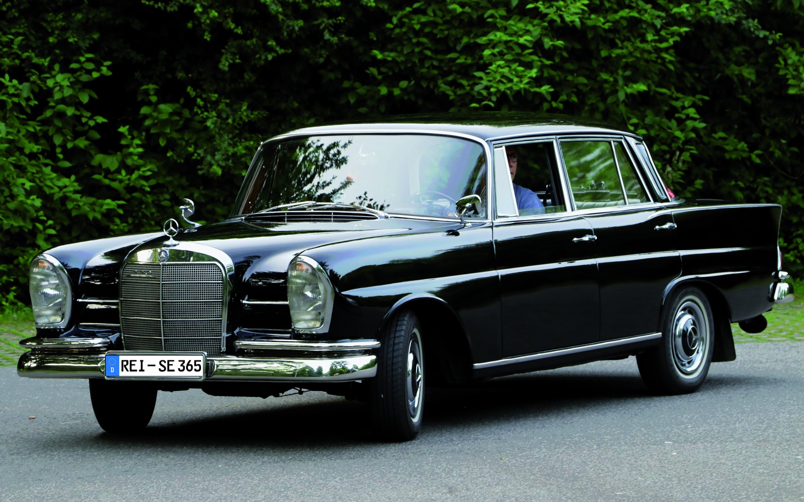 Oldtimer Mercedes altes Auto Classic Oldtimer Auto Mercedes-Benz Classic Club