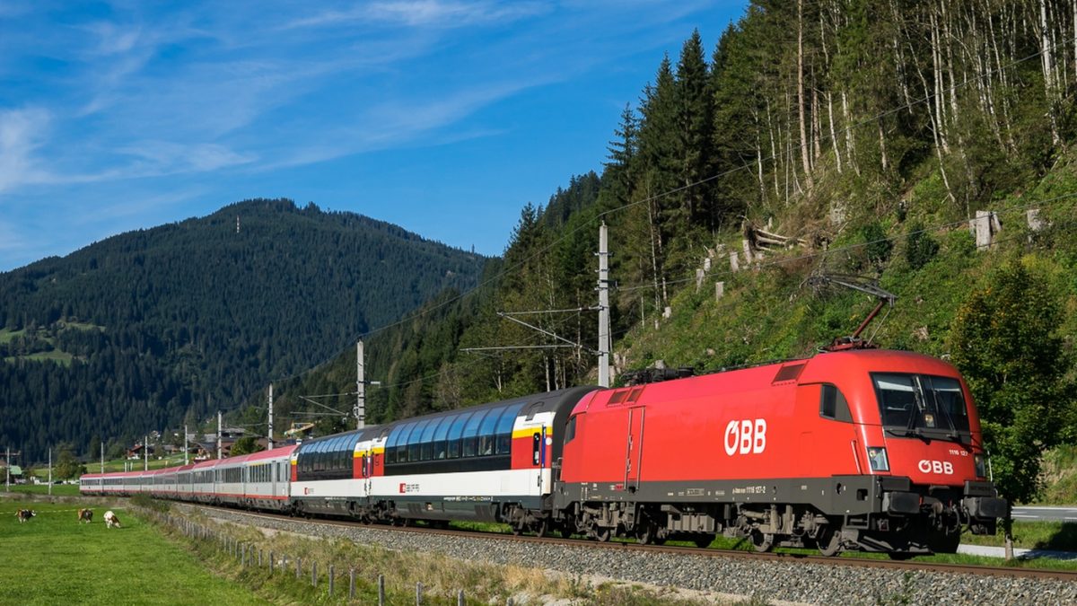 Trans Alpin Express SBB Schweiz Österreich ÖBB