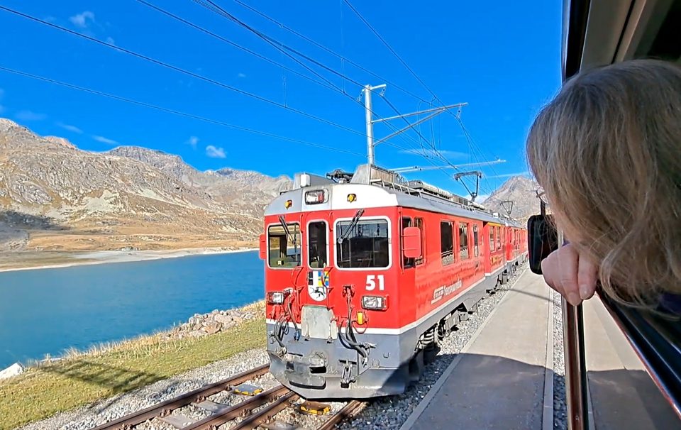 Schweizer Panorama Züge Glacier Express Bernina Express