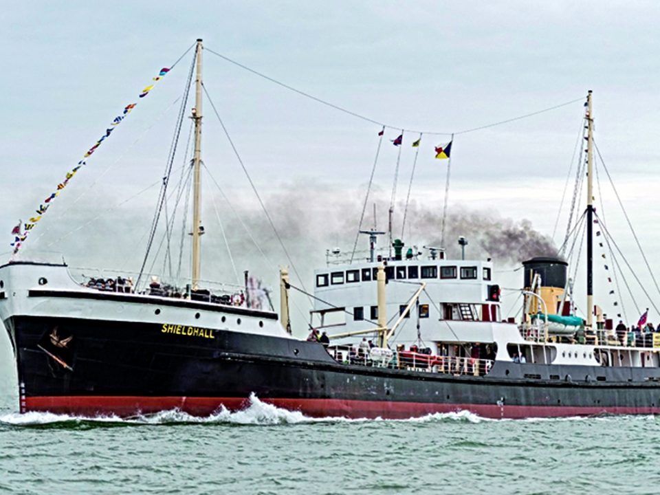 Dampfschioff, Dampfer Shieldhall, Waverley, Großbritannien, England